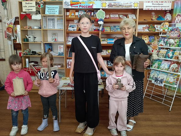 Погружение в культуру: знакомство с предметами быта чувашского народа